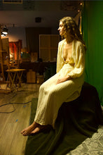 Load image into Gallery viewer, Art Class - Night Gallery Art Studio - Tuesday Evening Art Studio