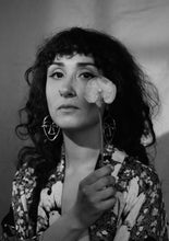 Load image into Gallery viewer, Saturday Figure with Kawena - December 13, Noon to 3 PM - $40
